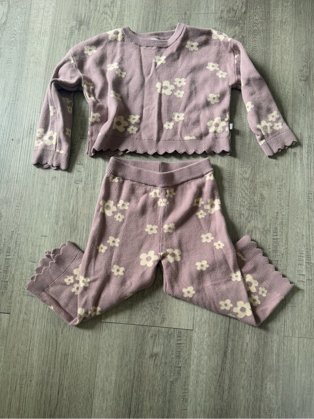 Girls' purple Floral Knit Set - Cozy Two-Piece Lounge Set